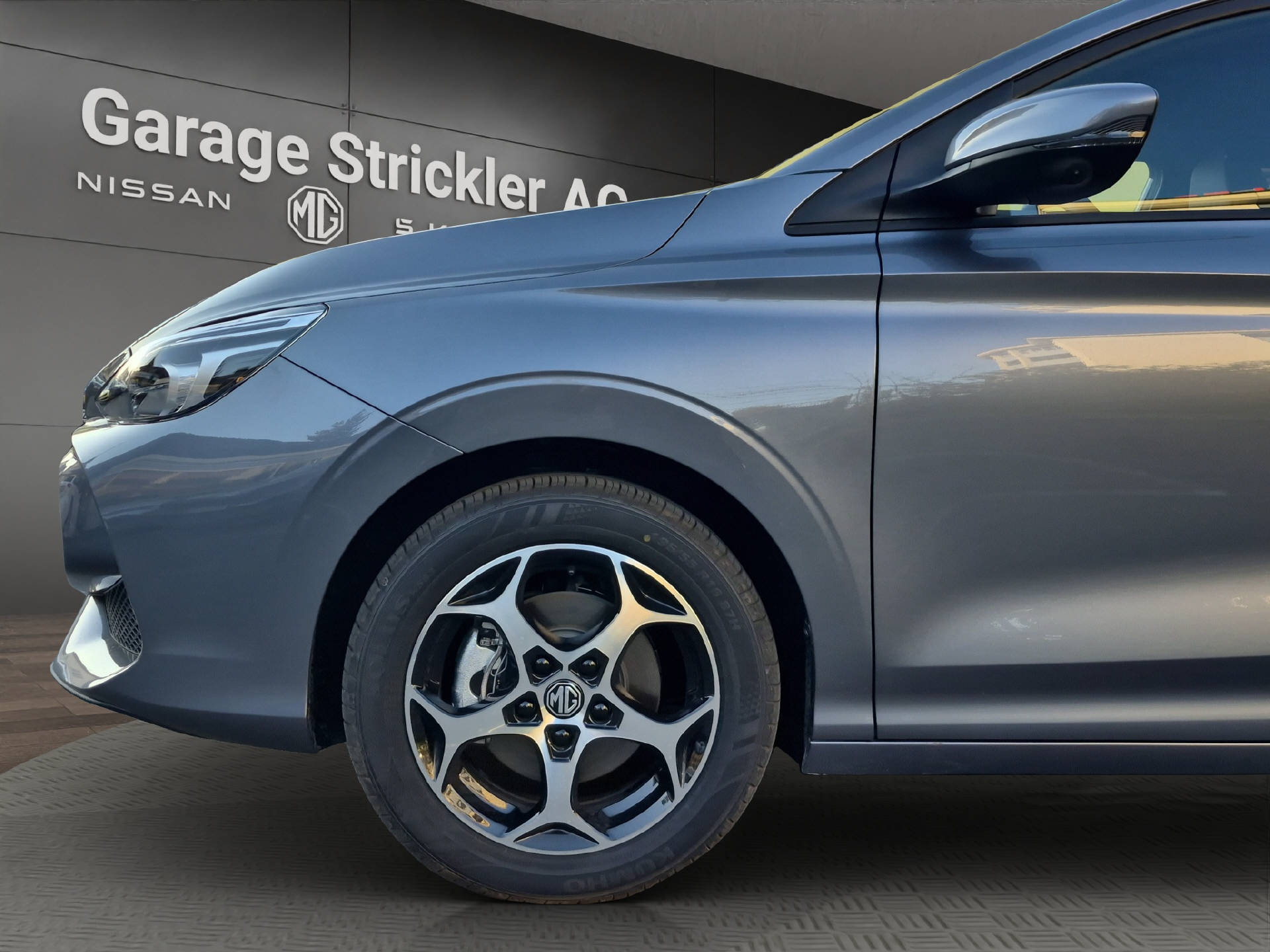 MG 3 1.5 Hybrid Luxury-image-8