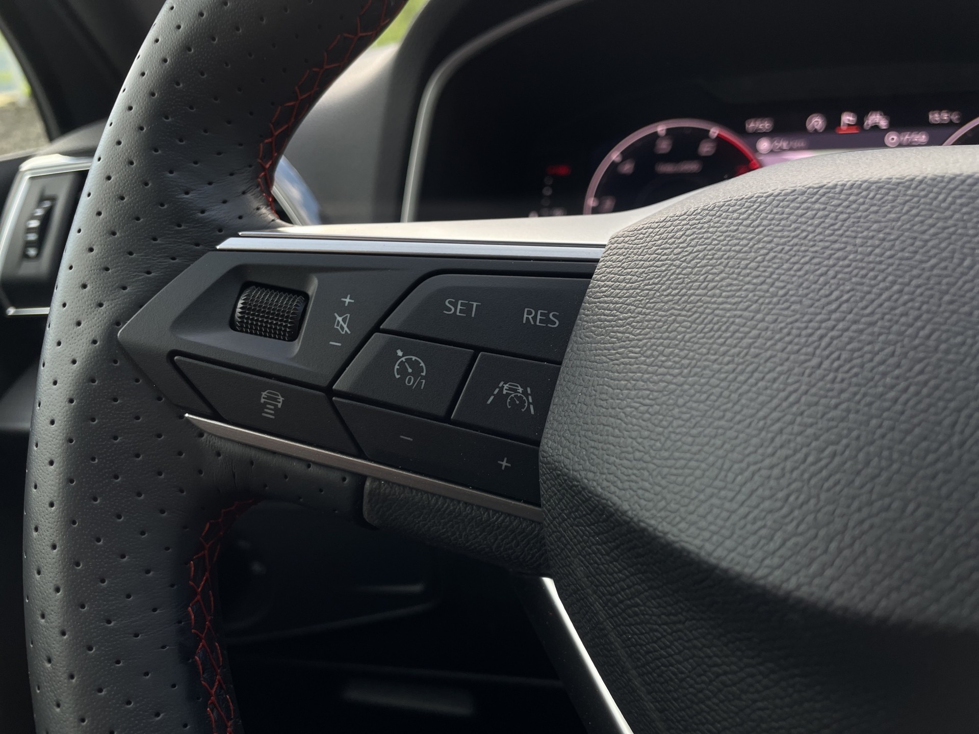 SEAT Tarraco 2.0TSI Move FR 4Drive DSG-image-29