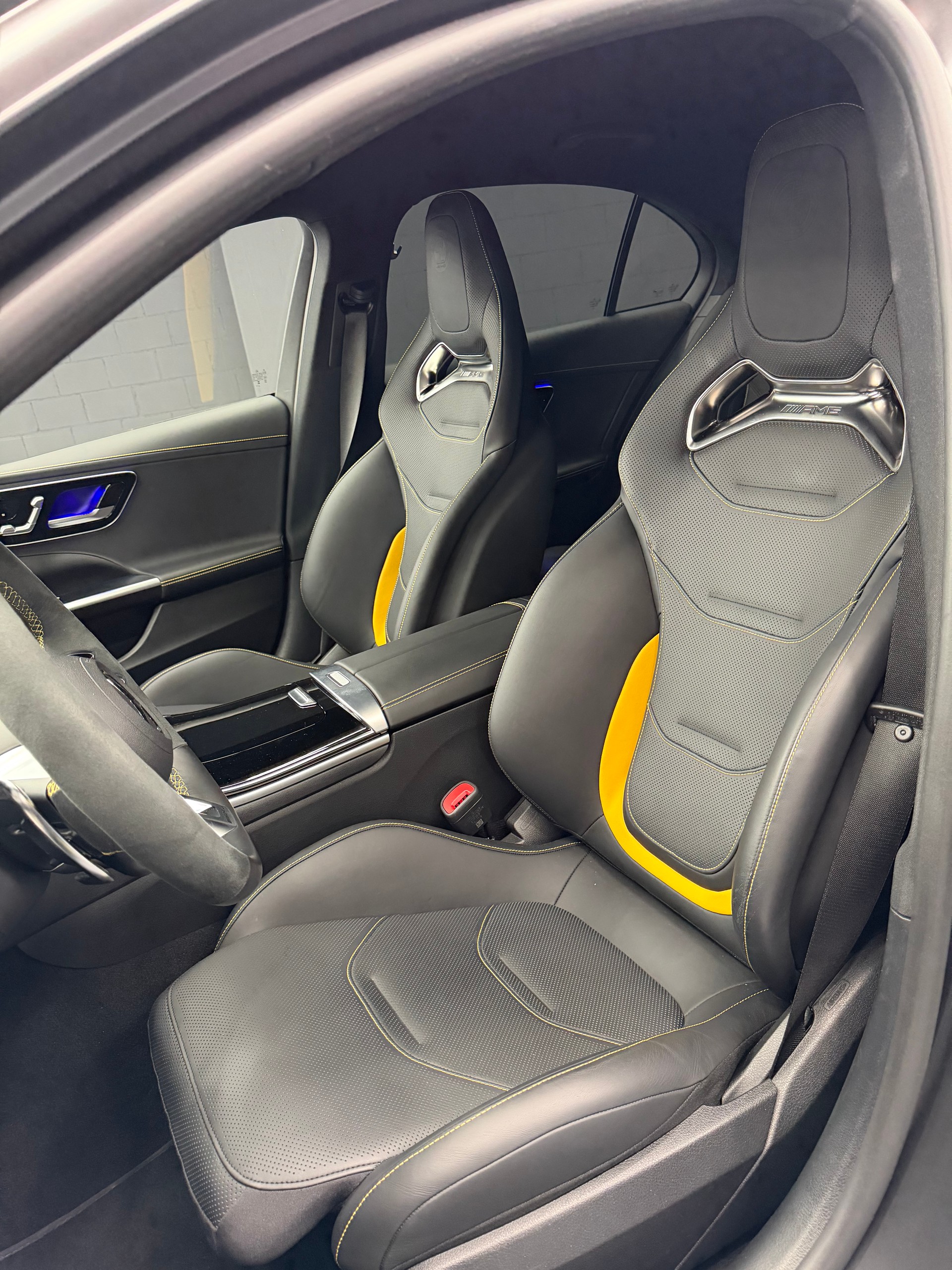 MERCEDES-BENZ C 63 S AMG E Performance 4 Matic Executive Edition-image-4