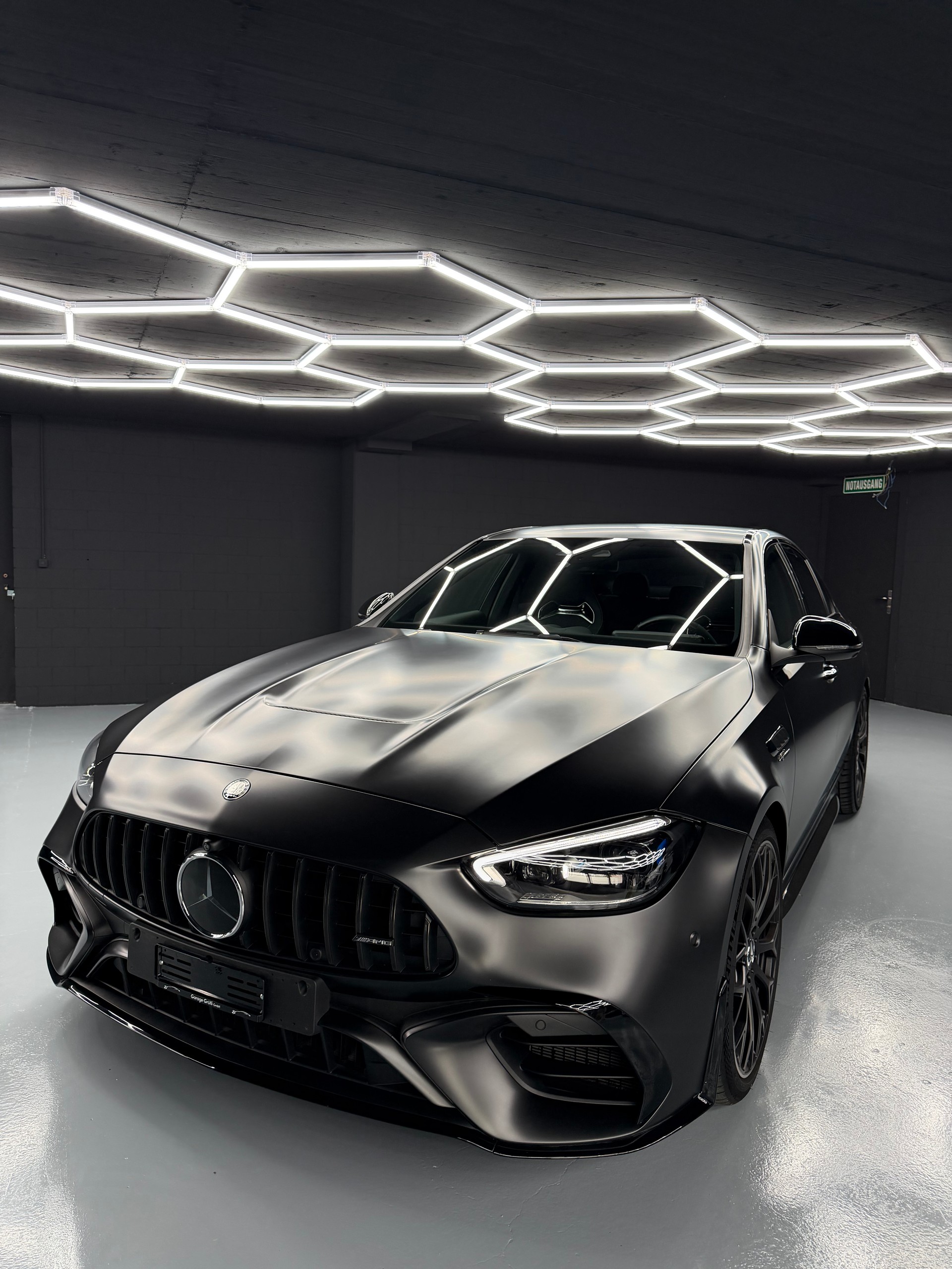 MERCEDES-BENZ C 63 S AMG E Performance 4 Matic Executive Edition