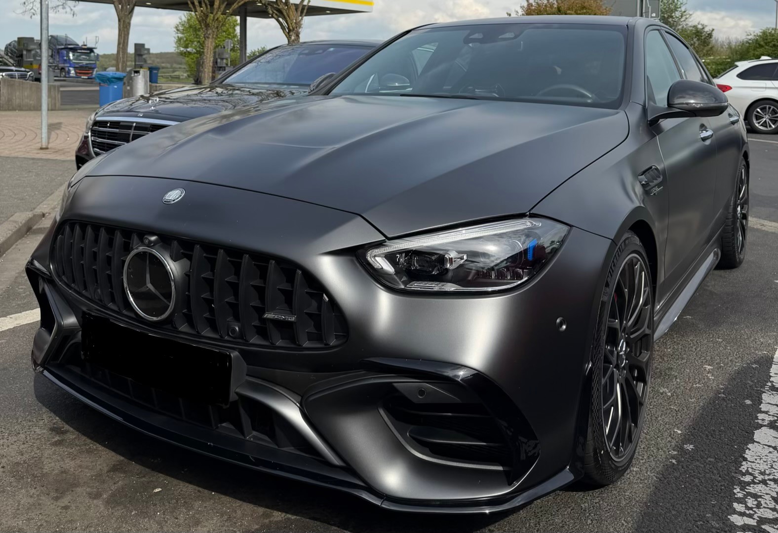 MERCEDES-BENZ C 63 S AMG E Performance 4 Matic Executive Edition-image-13