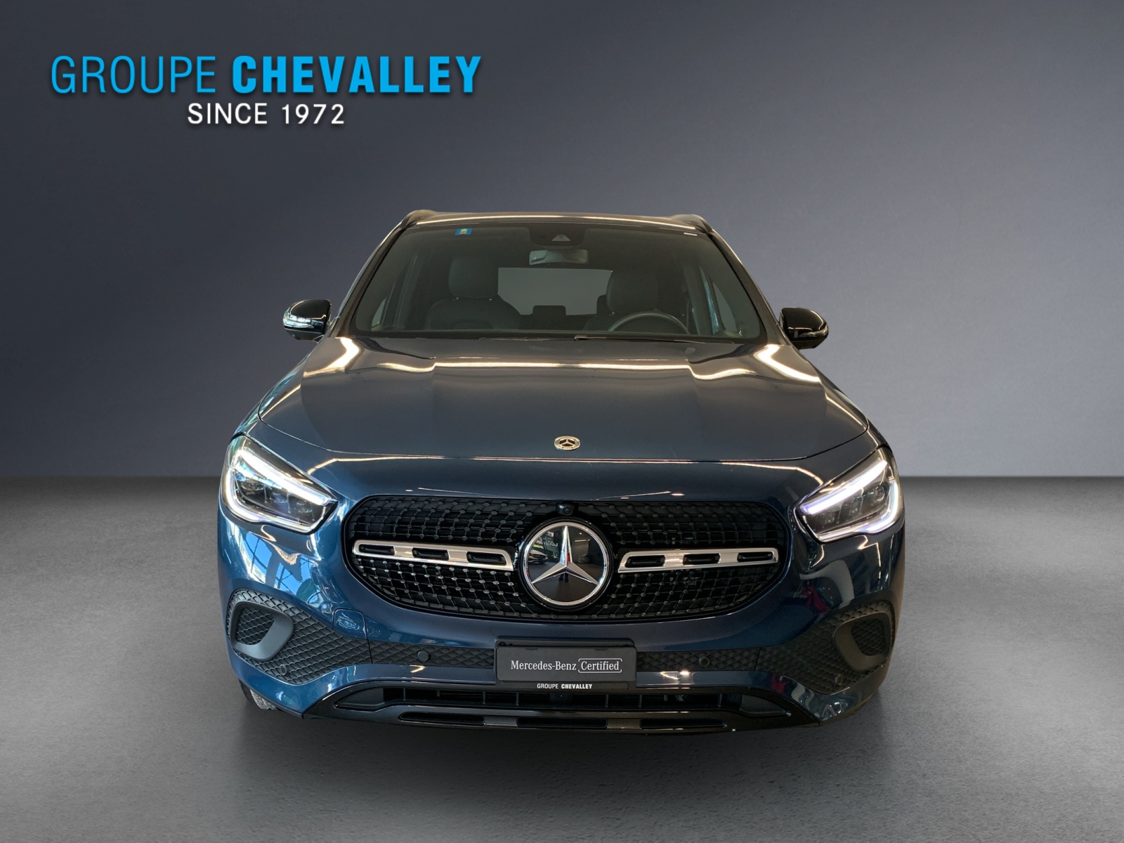 MERCEDES-BENZ GLA 250e Progressive 8G-D-showroom-element-1