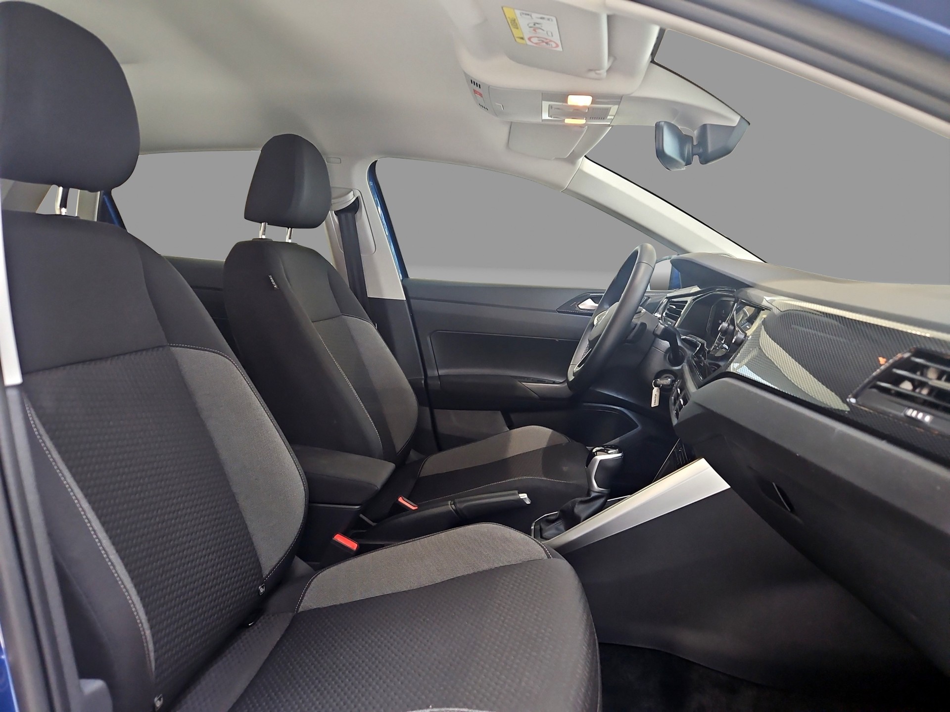 VW Polo 1.0 TSI Life DSG-image-12