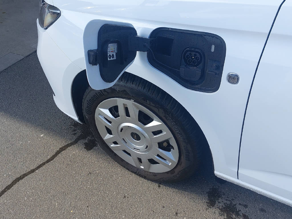 FORD Grand Transit Connect Kaw. 1.5 EcoBoost 150 Trend PHEV-image-9
