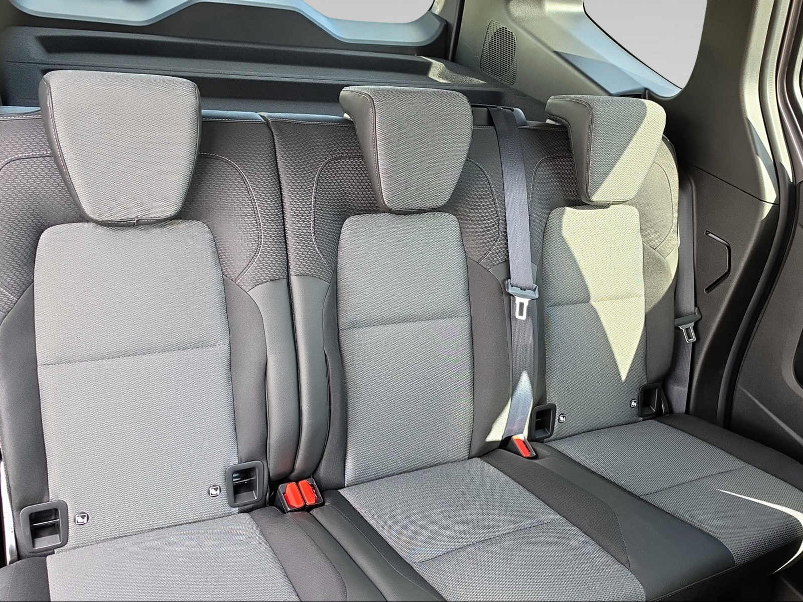 RENAULT Kangoo Kombi 1.3 TCe 130 techno-image-10