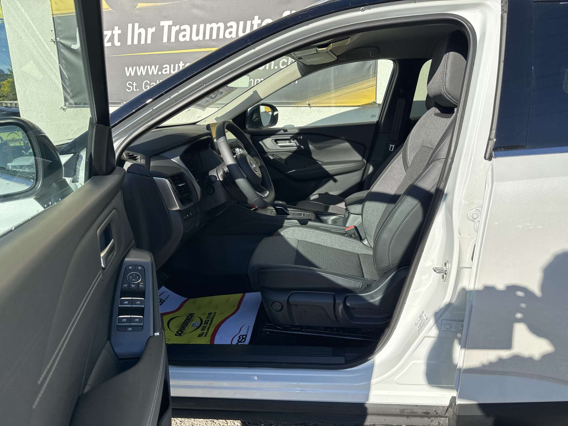 NISSAN Qashqai 1.3 DIG-T MHEV N-Connecta Xtronic-Automat-image-6