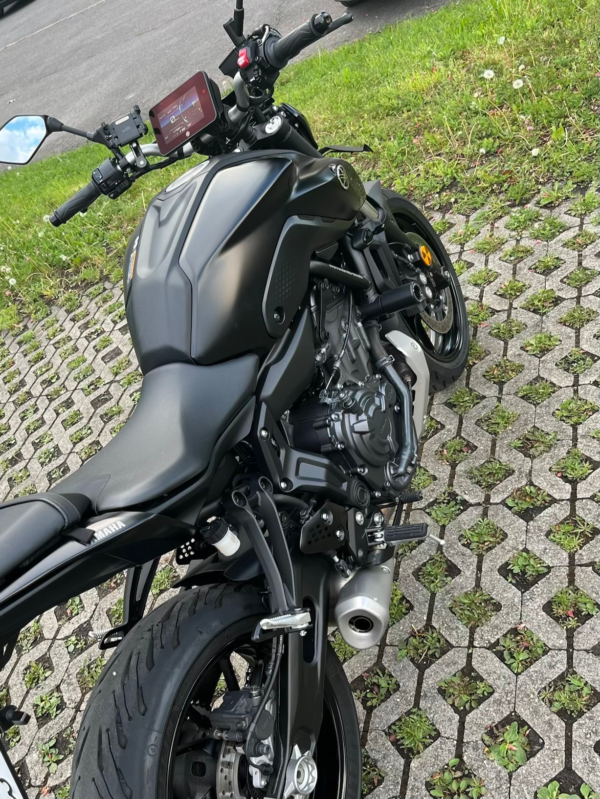 YAMAHA MT-07 (35KW)-image-1
