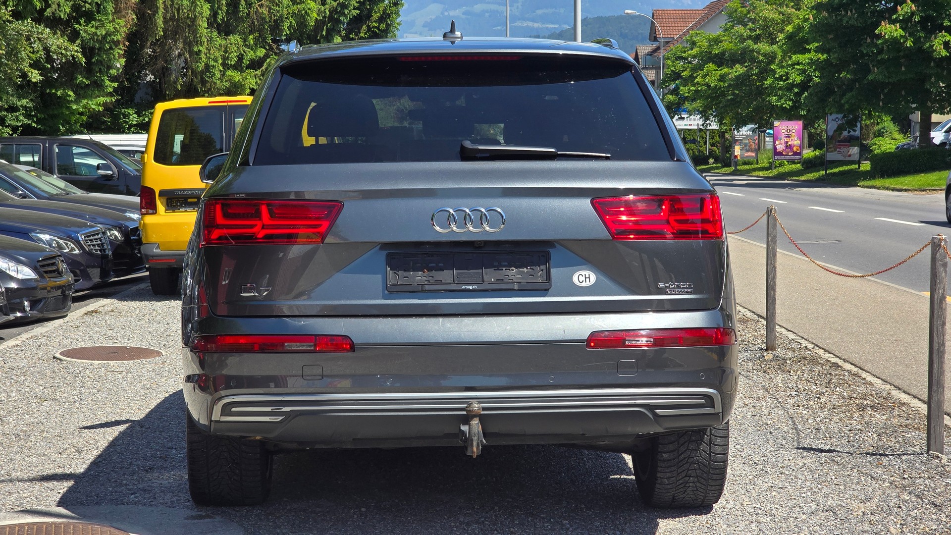 AUDI Q7 e-tron 3.0 TDI quattro tiptronic-image-4