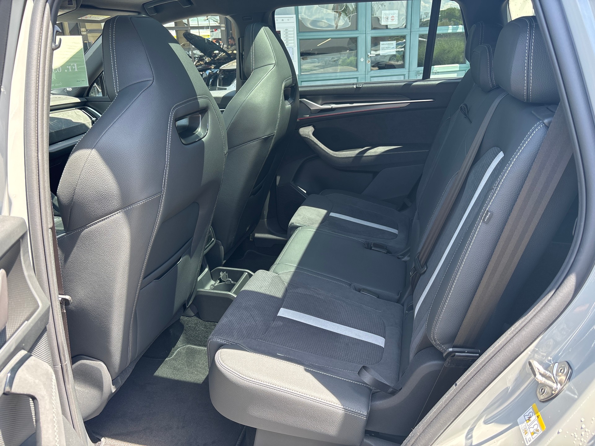 SKODA Kodiaq 2.0 TSI Sportline 4x4-image-14