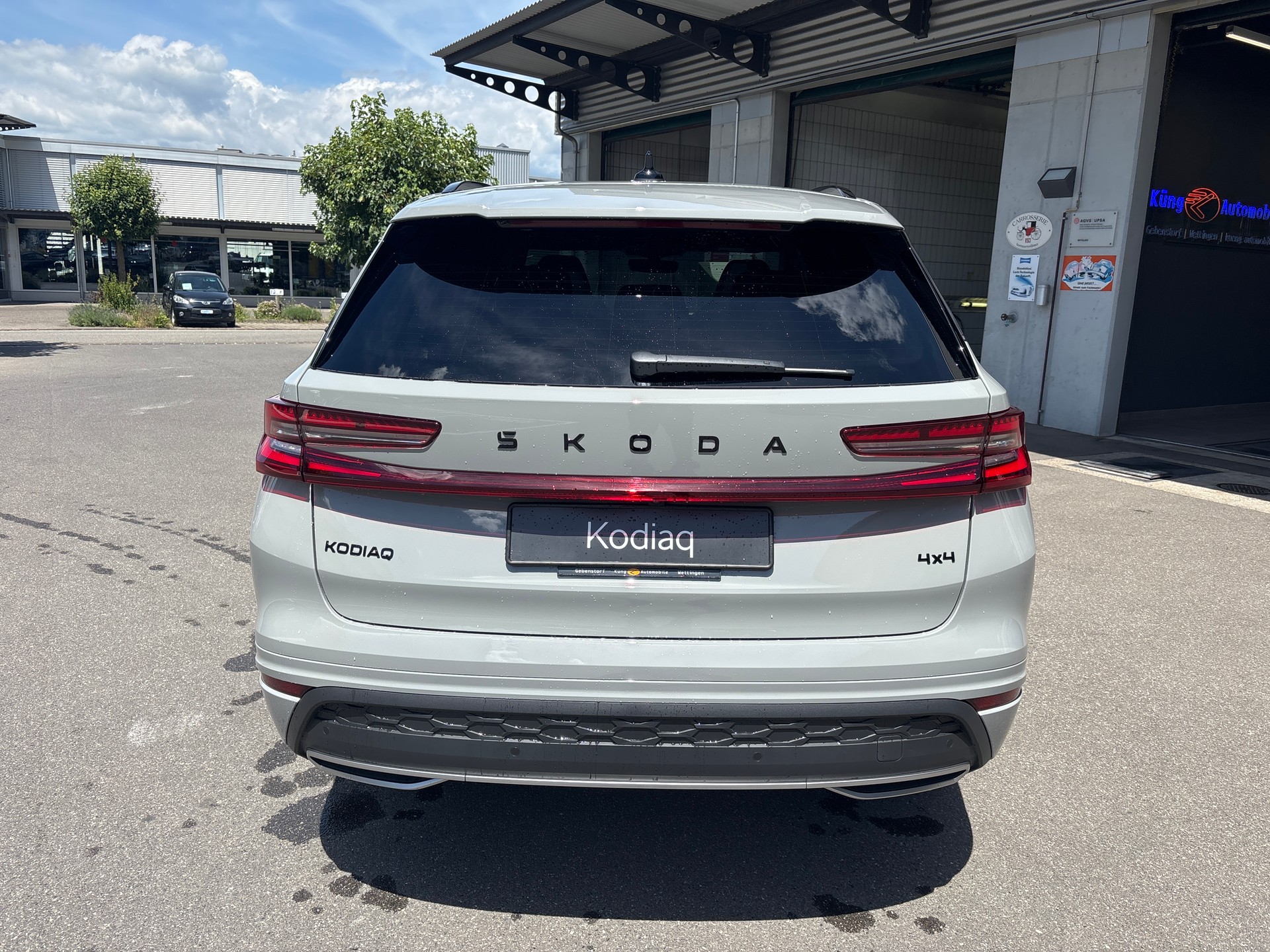 SKODA Kodiaq 2.0 TSI Sportline 4x4-image-6