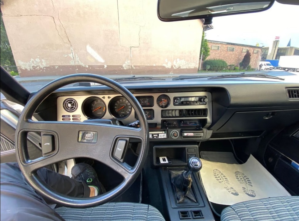TOYOTA Celica 2000 GT Liftback-showroom-element-2