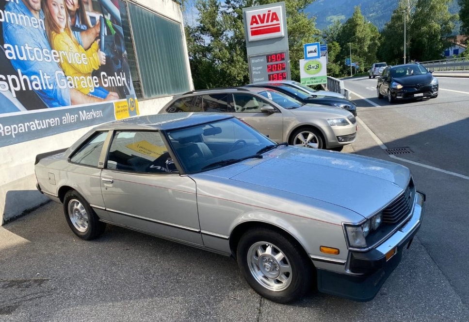 TOYOTA Celica 2000 GT Liftback-showroom-element-1