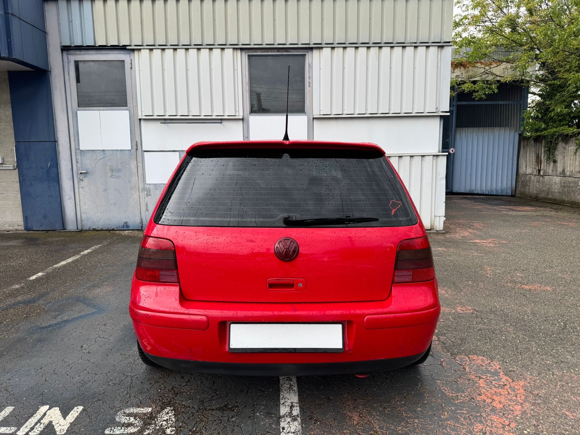 VW Golf 1.9 TDI PD Highline-image-5