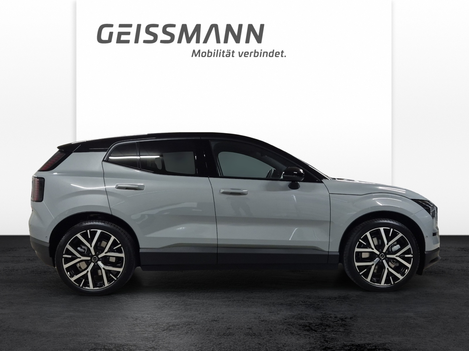 VOLVO EX30 E60 Twin Ultra Performance AWD-showroom-element-3
