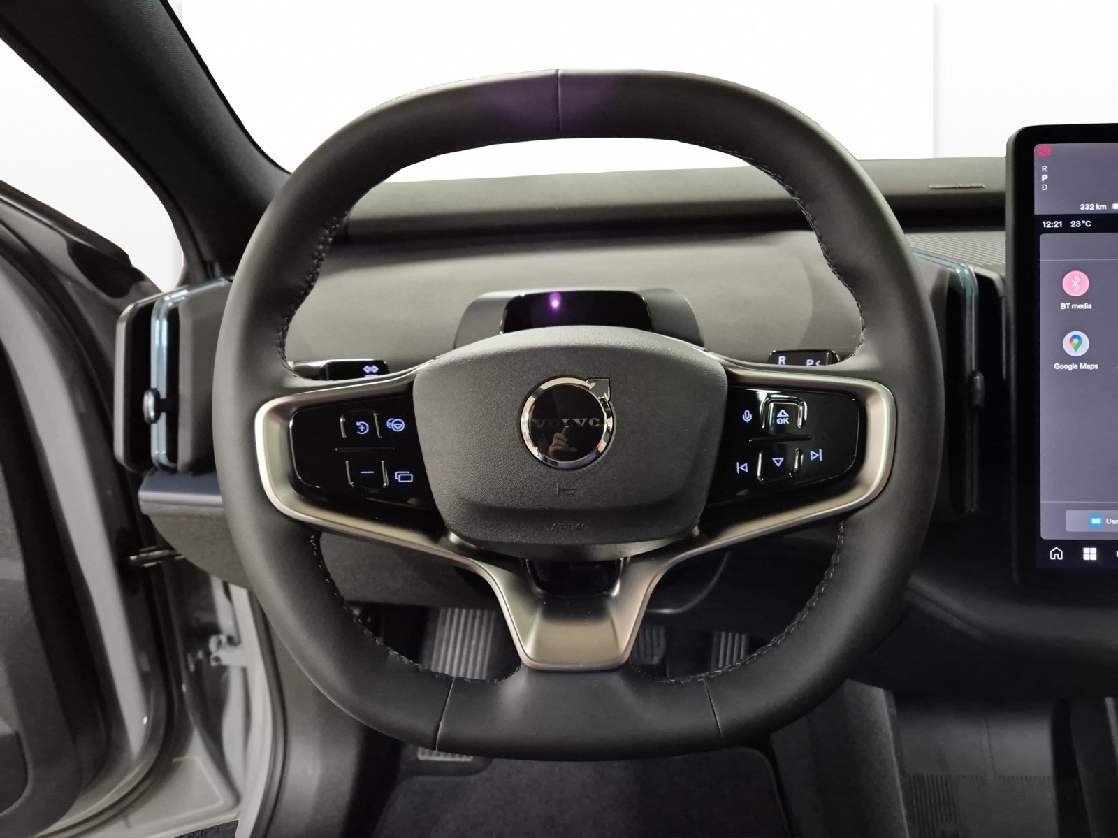 VOLVO EX30 E60 Twin Ultra Performance AWD-image-9