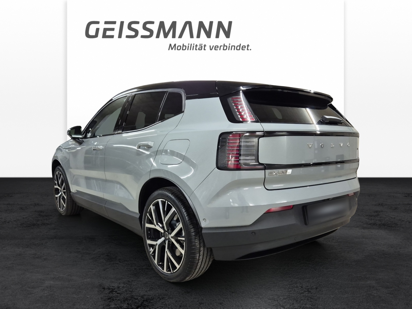 VOLVO EX30 E60 Twin Ultra Performance AWD-image-7