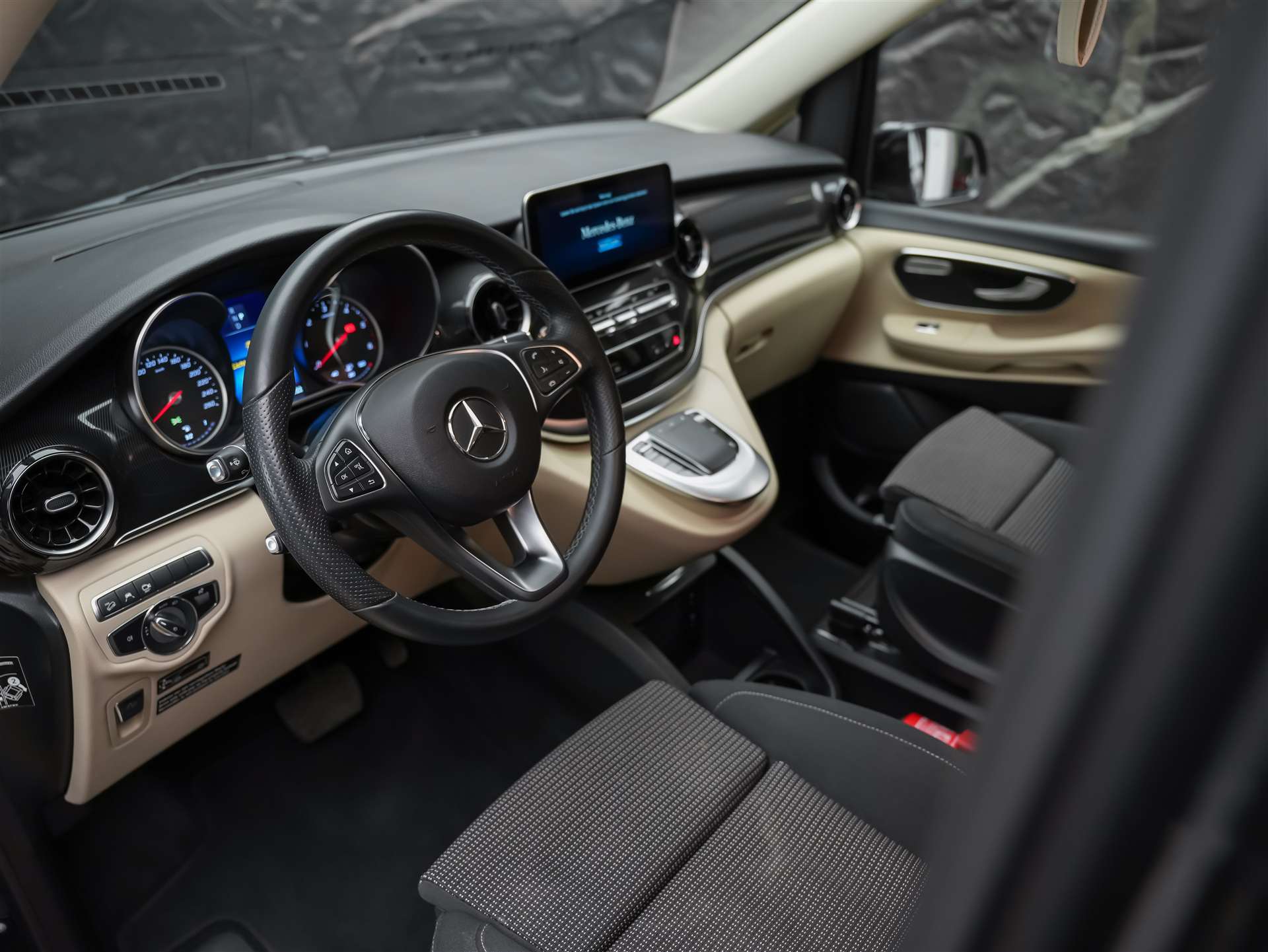 MERCEDES-BENZ Marco Polo 220 d 4Matic Automat *Facelift*Aufstelldach*Markise*Küche*LED Intelligent Light*-image-11