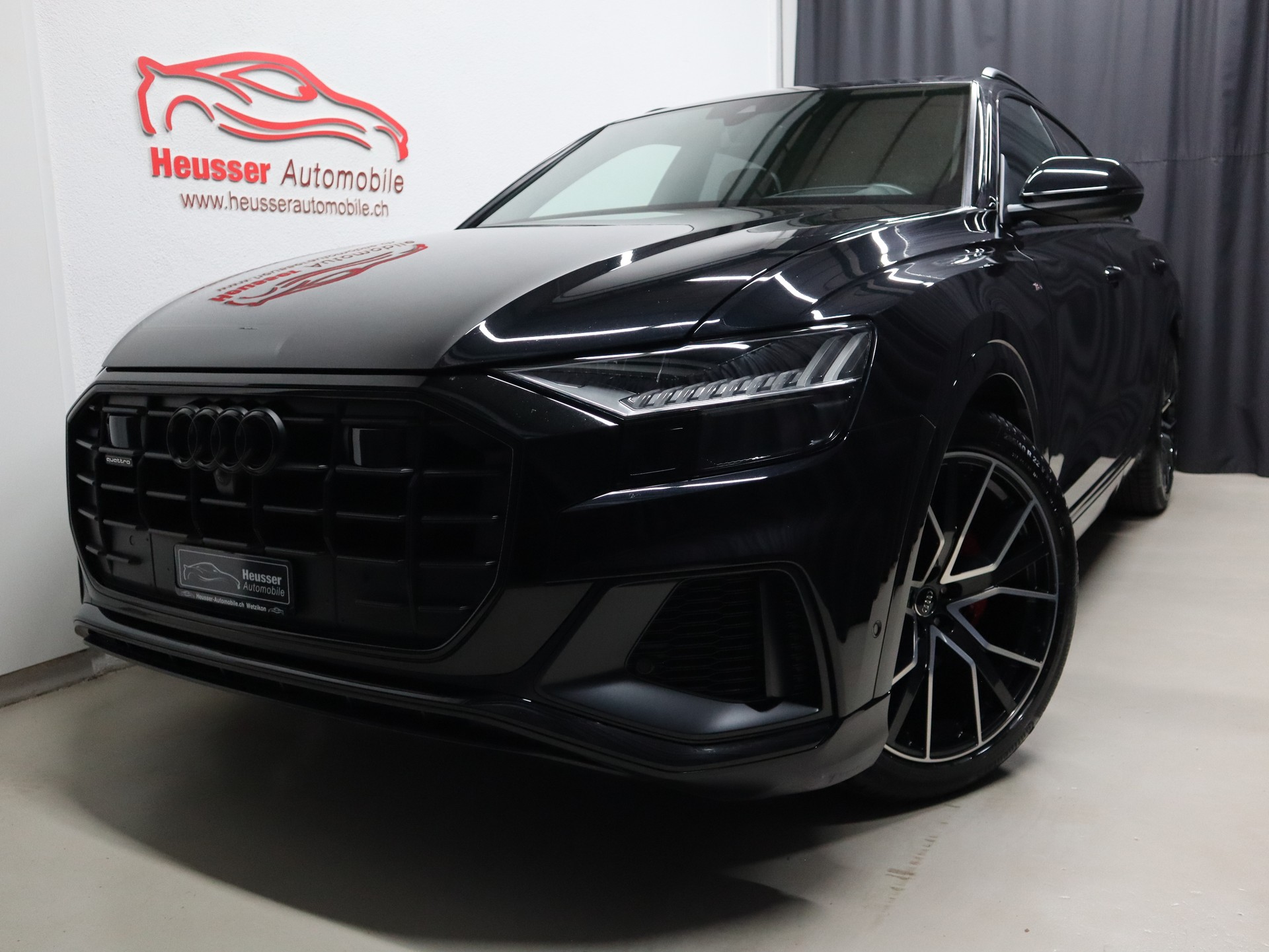AUDI Q8 50 TDI quattro tiptronic - Black Edition - Panorama - Luftfederung - 360° Kamera - Standheizung - 286 PS