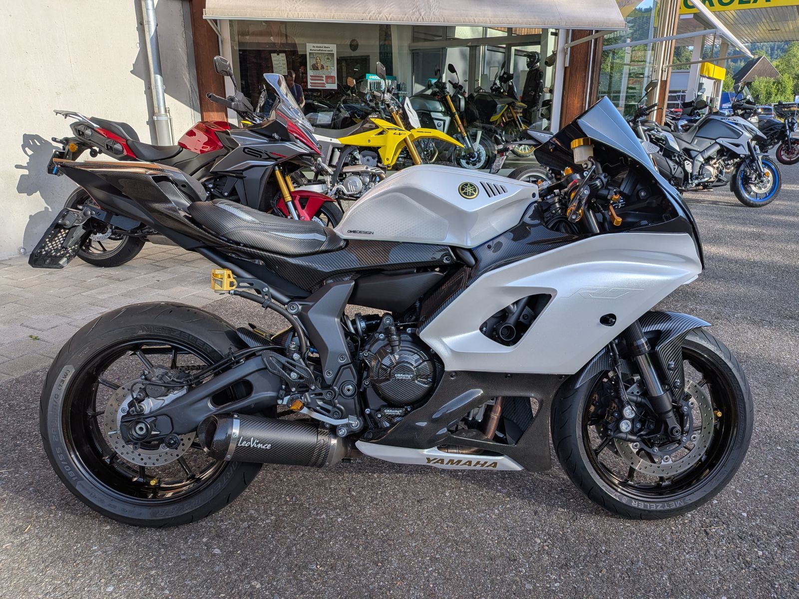 YAMAHA YZF-R7 (35kW)-image-6