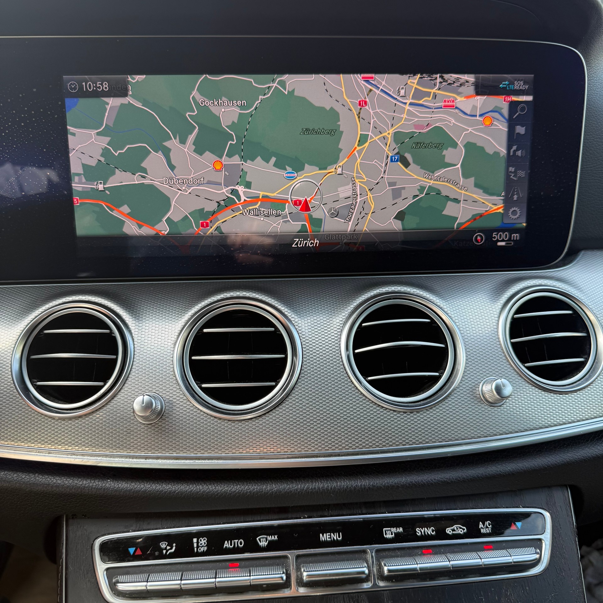 MERCEDES-BENZ E 200 Avantgarde 4 Matic 9G-Tronic *LEDER-SITZE - MFK 10.2025*-image-19