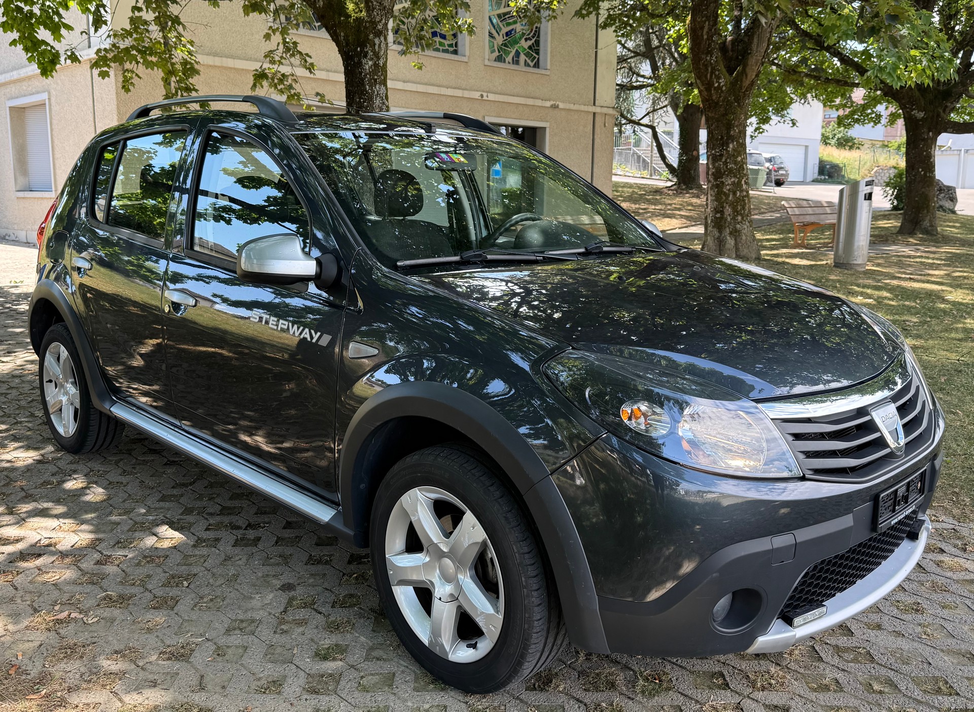 DACIA Sandero 1.6 Stepway-image-1