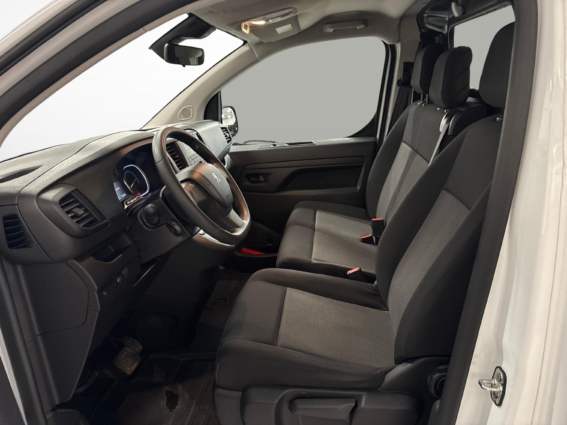 PEUGEOT e-Expert Kaw. Long 75 kWh-image-7