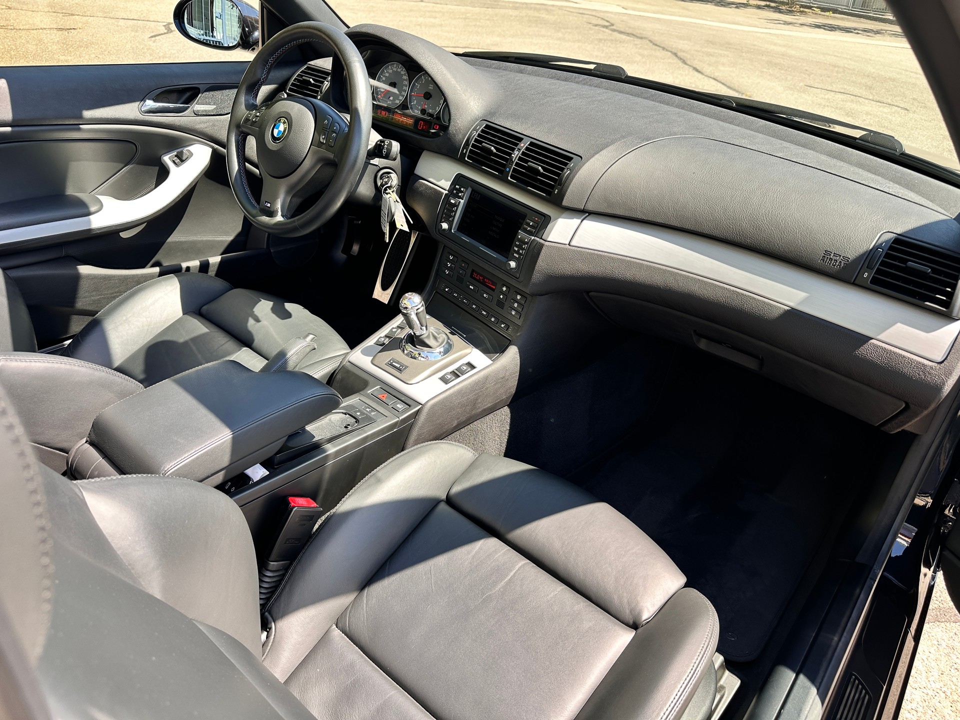 BMW M3 Cabriolet-image-7