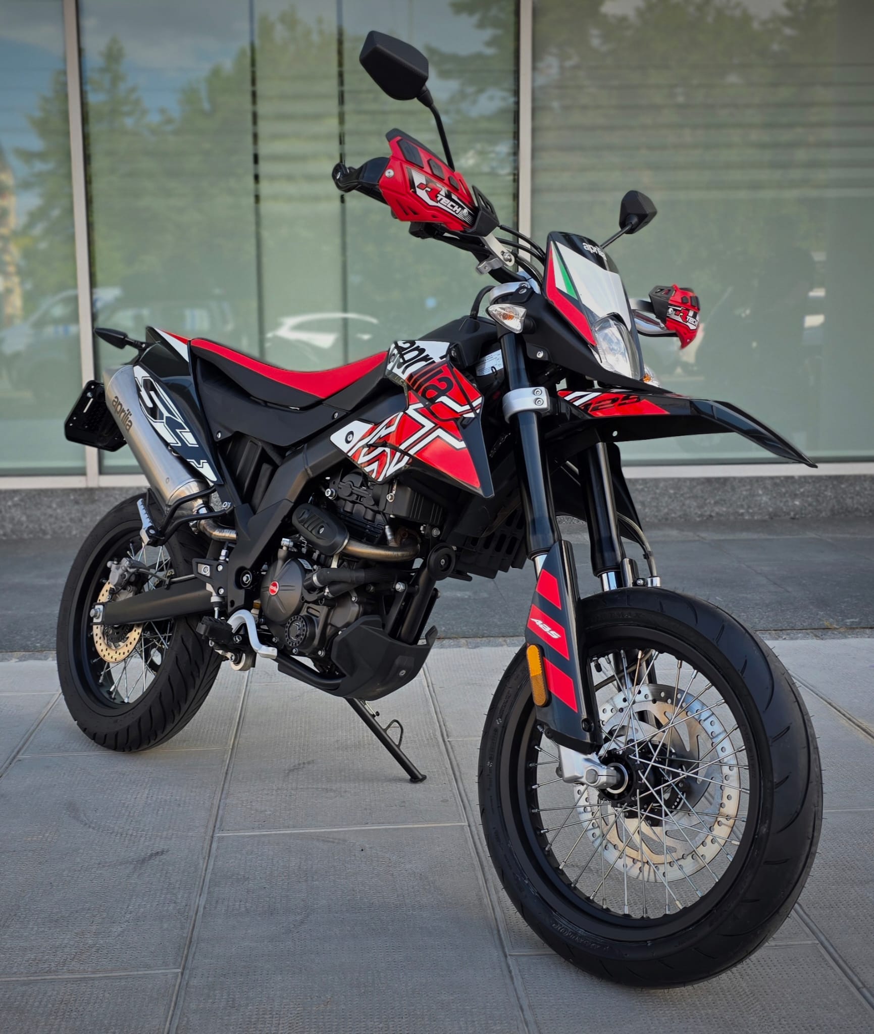 APRILIA SX 125-image-1
