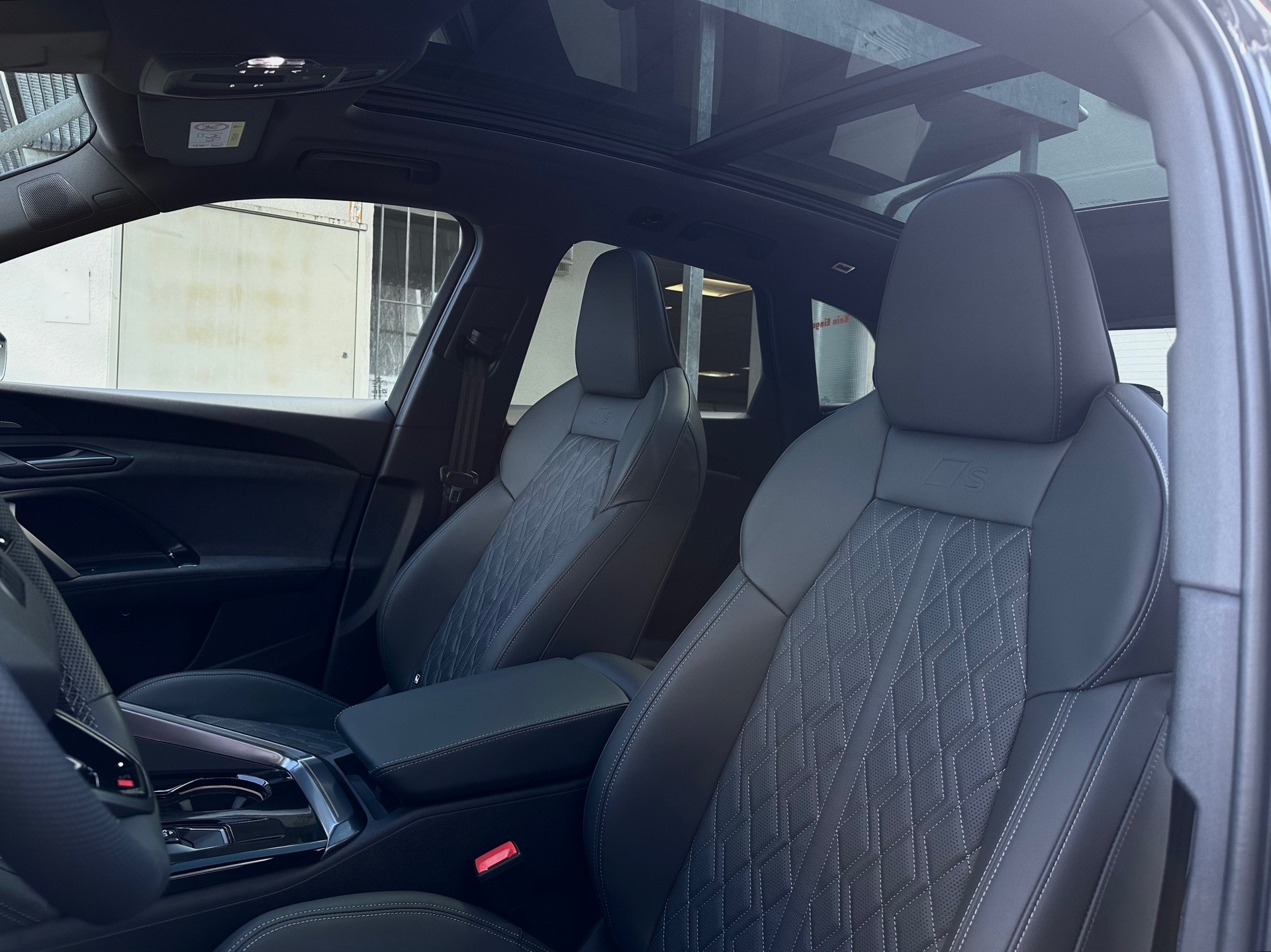 AUDI ABT All Black Edition-image-8