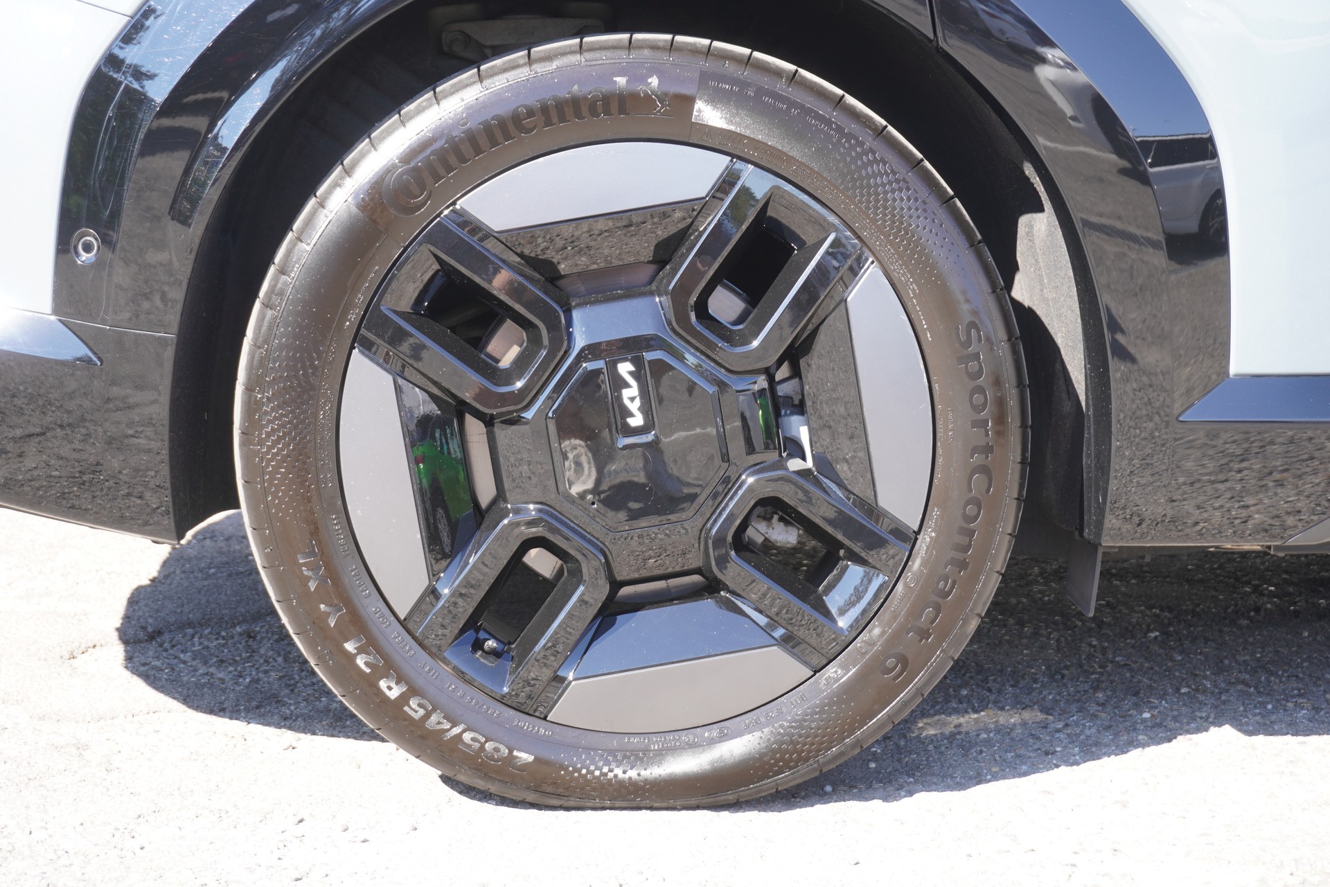KIA EV9 99,8 kWh GT-Line 4x4-image-9