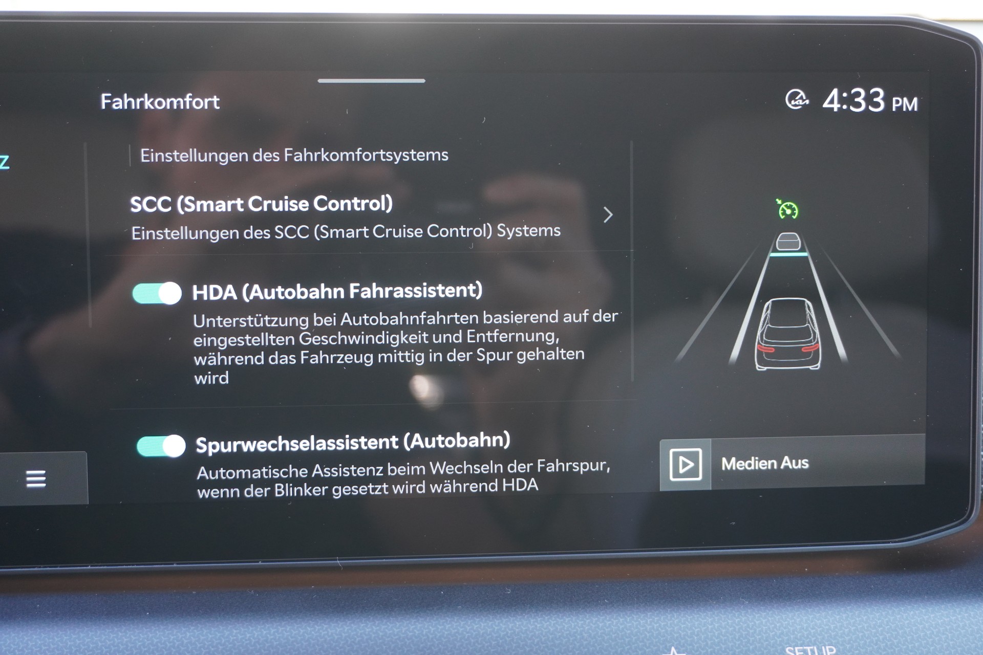 KIA EV9 99,8 kWh GT-Line 4x4-image-38