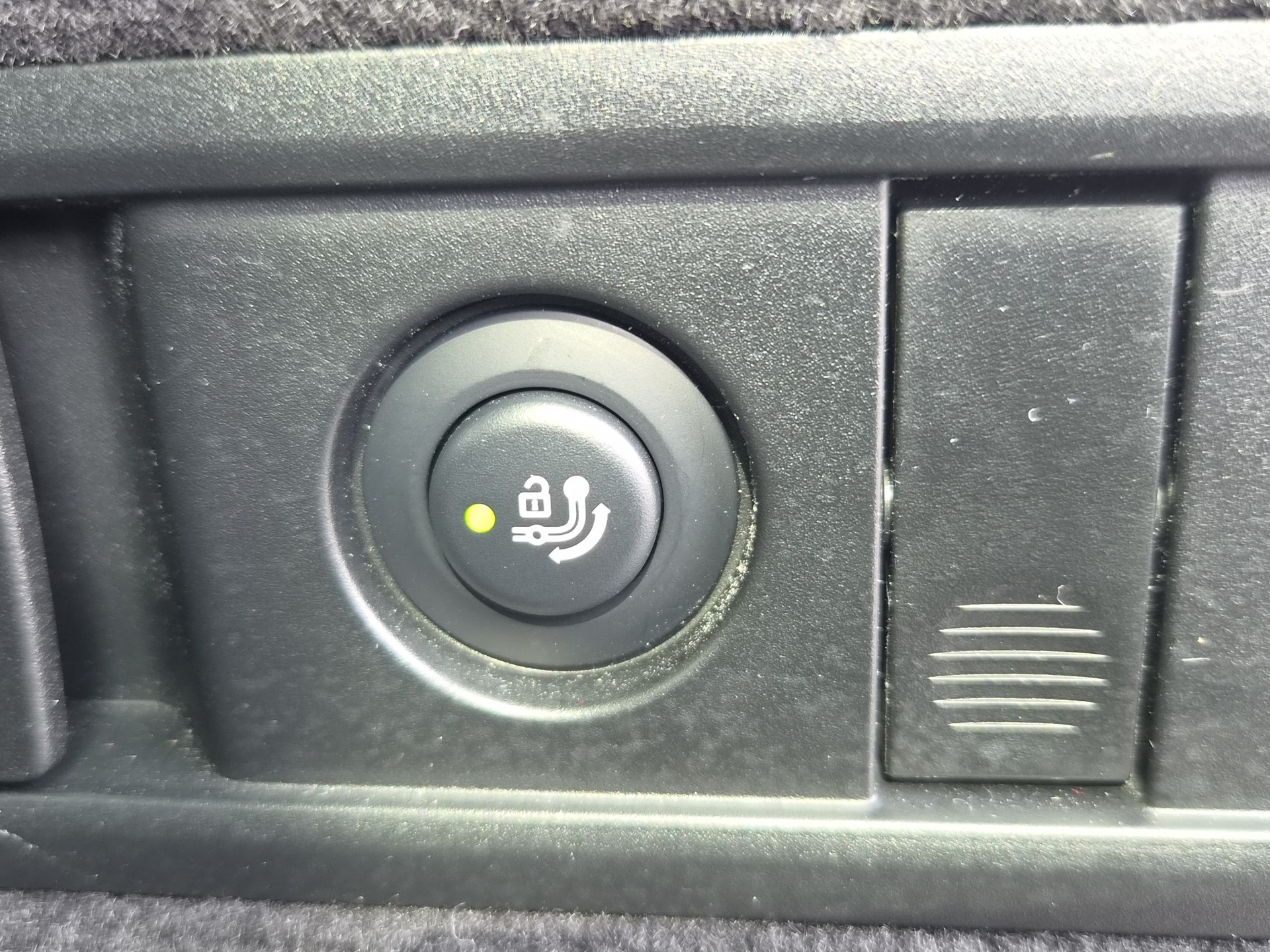 BMW X5 xDrive 48V 30d M Sport Steptronic-image-23