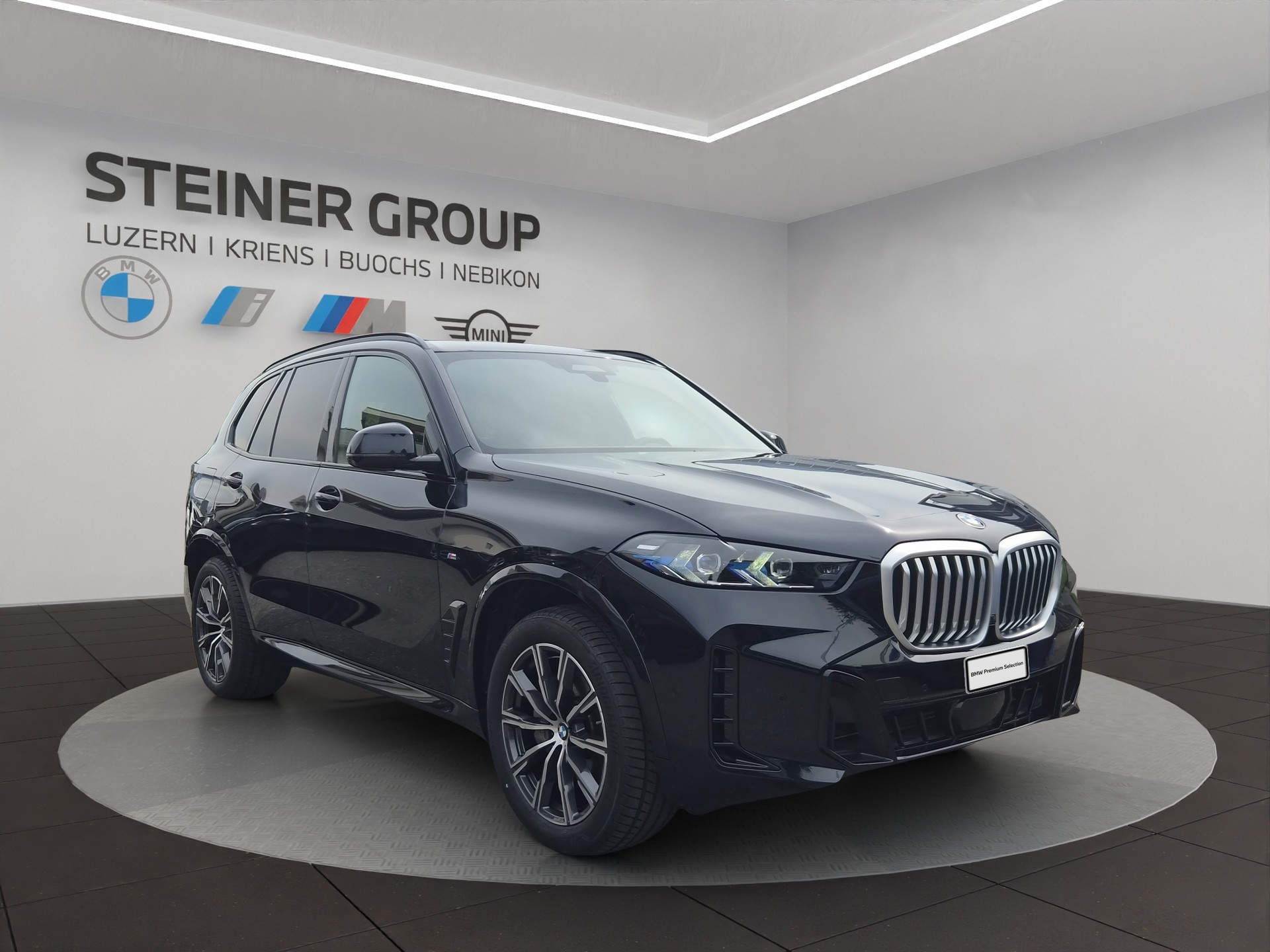 BMW X5 xDrive 48V 30d M Sport Steptronic-showroom-element-2
