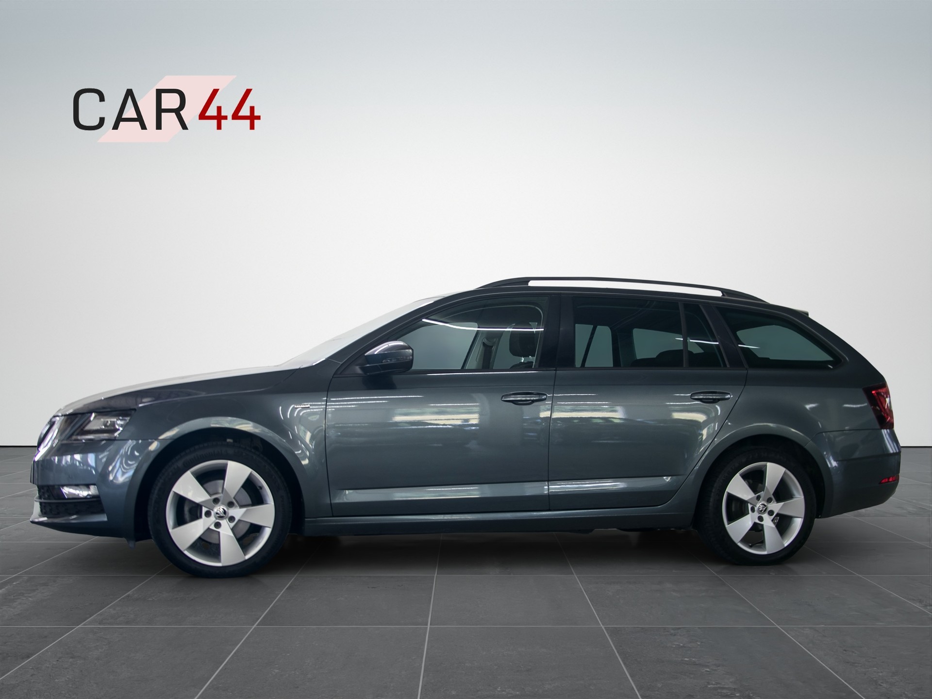 SKODA Octavia Combi 1.5 TSI Clever DSG-showroom-element-1