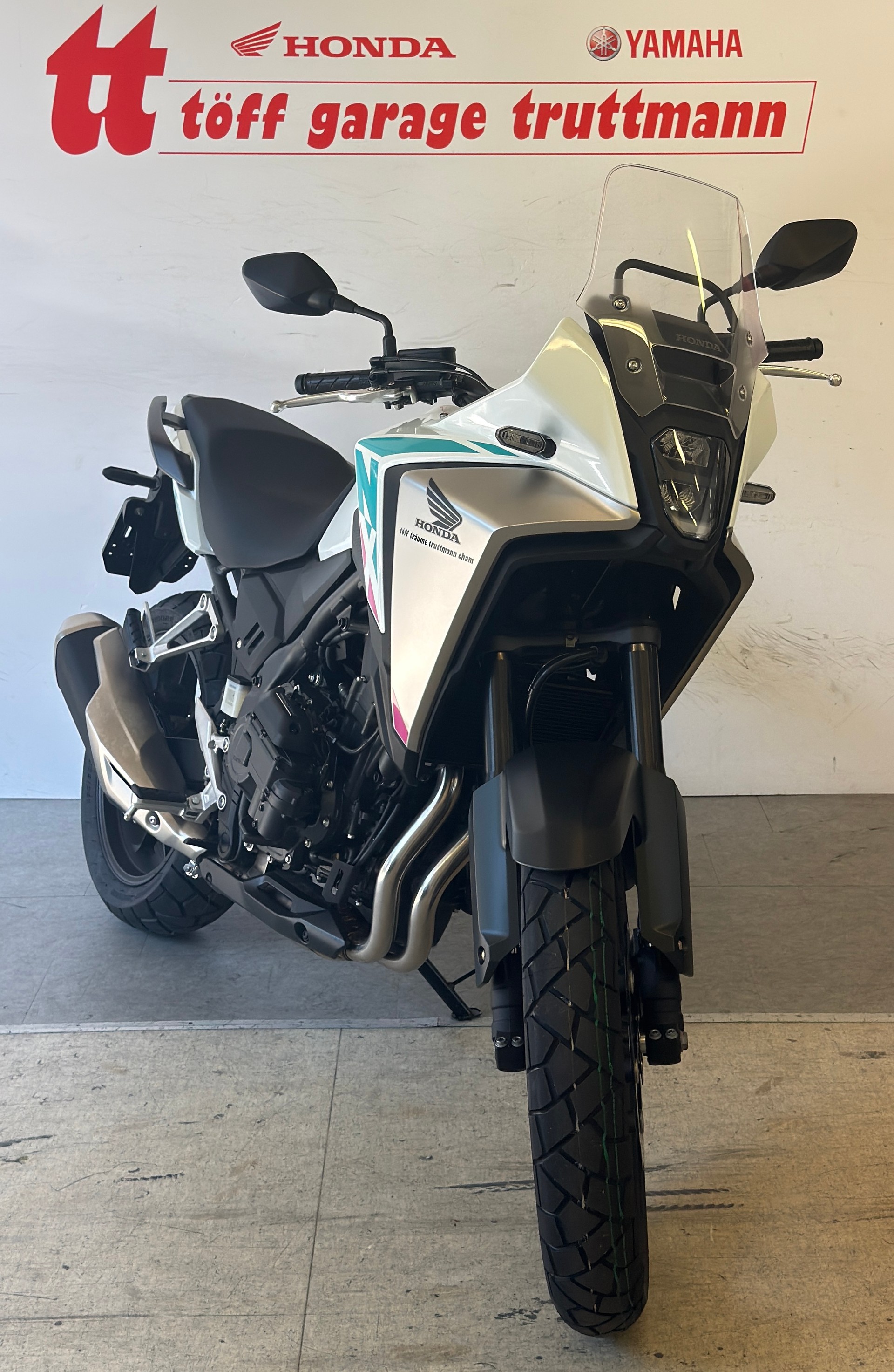 HONDA NX500 E-Clutch-image-2