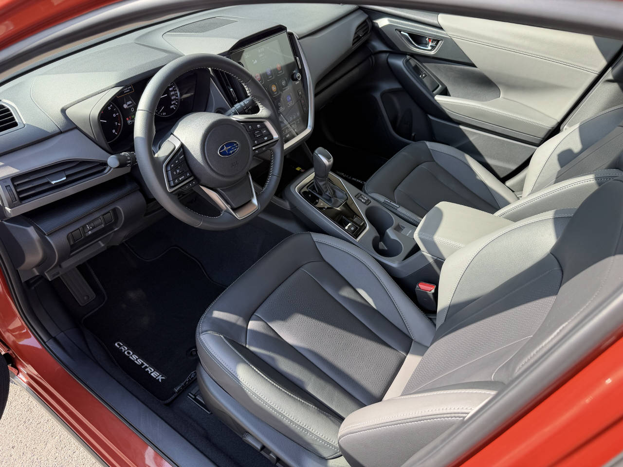 SUBARU Crosstrek 2.0i e-Boxer Luxury-image-9
