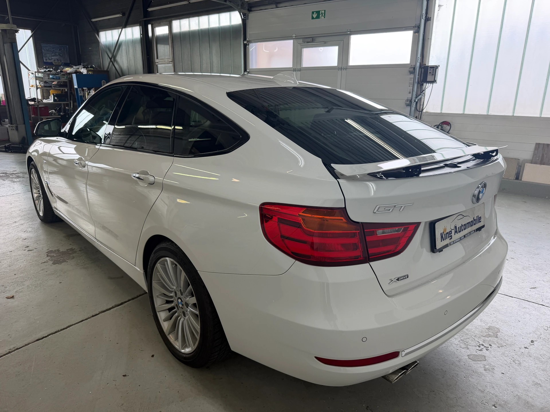 BMW 328i GT xDrive Luxury Line Steptronic | CH-Auto | Frisch MFK |-image-4