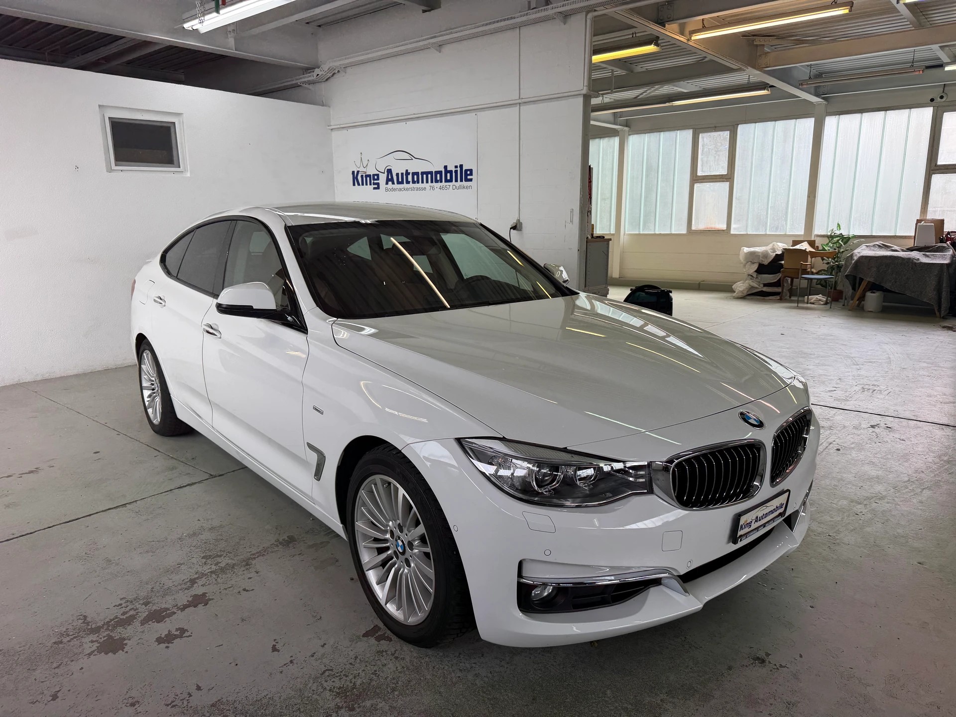 BMW 328i GT xDrive Luxury Line Steptronic | CH-Auto | Frisch MFK |