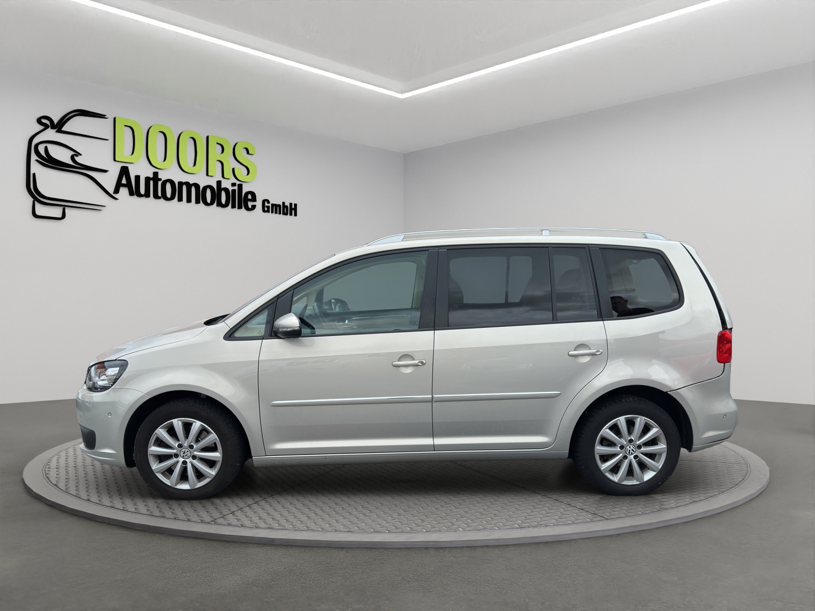 VW Touran 1.4 TSI Highline DSG-image-6