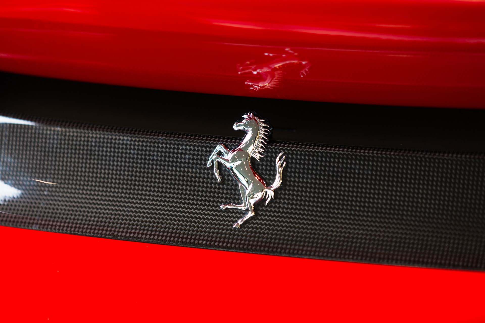 FERRARI 488 Pista 3.9 V8-image-24