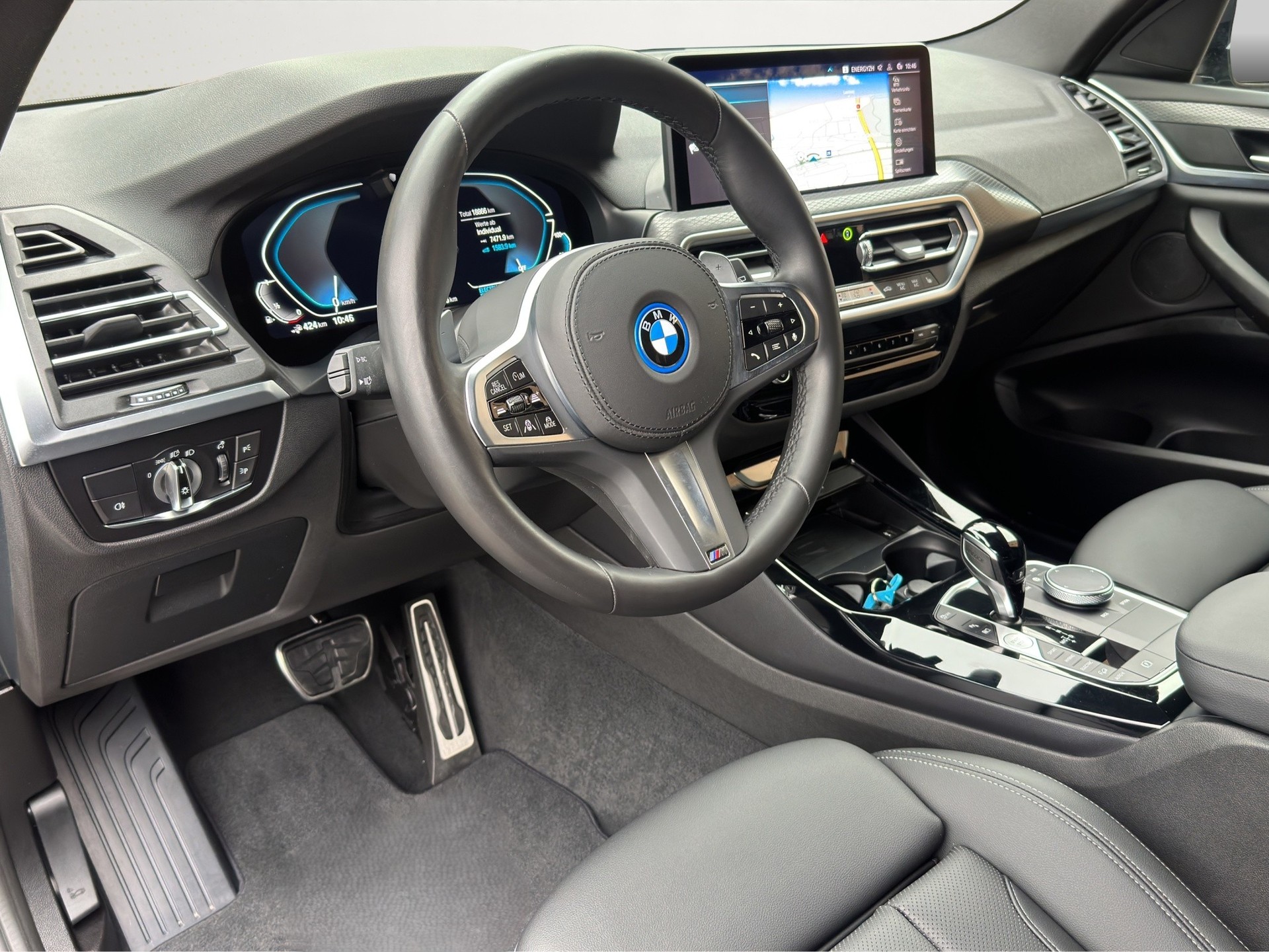 BMW X3 xDrive 30e M Sport / ACC / Head-Up Display-image-10