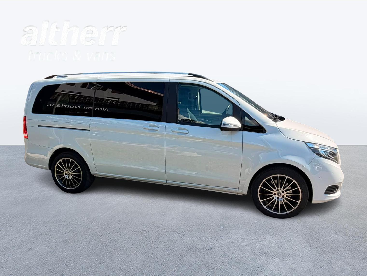 MERCEDES-BENZ V 250 d BlueTec lang 4matic Van-showroom-element-3
