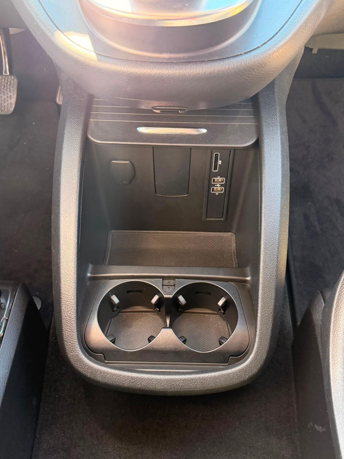 MERCEDES-BENZ V 250 d BlueTec lang 4matic Van-image-13