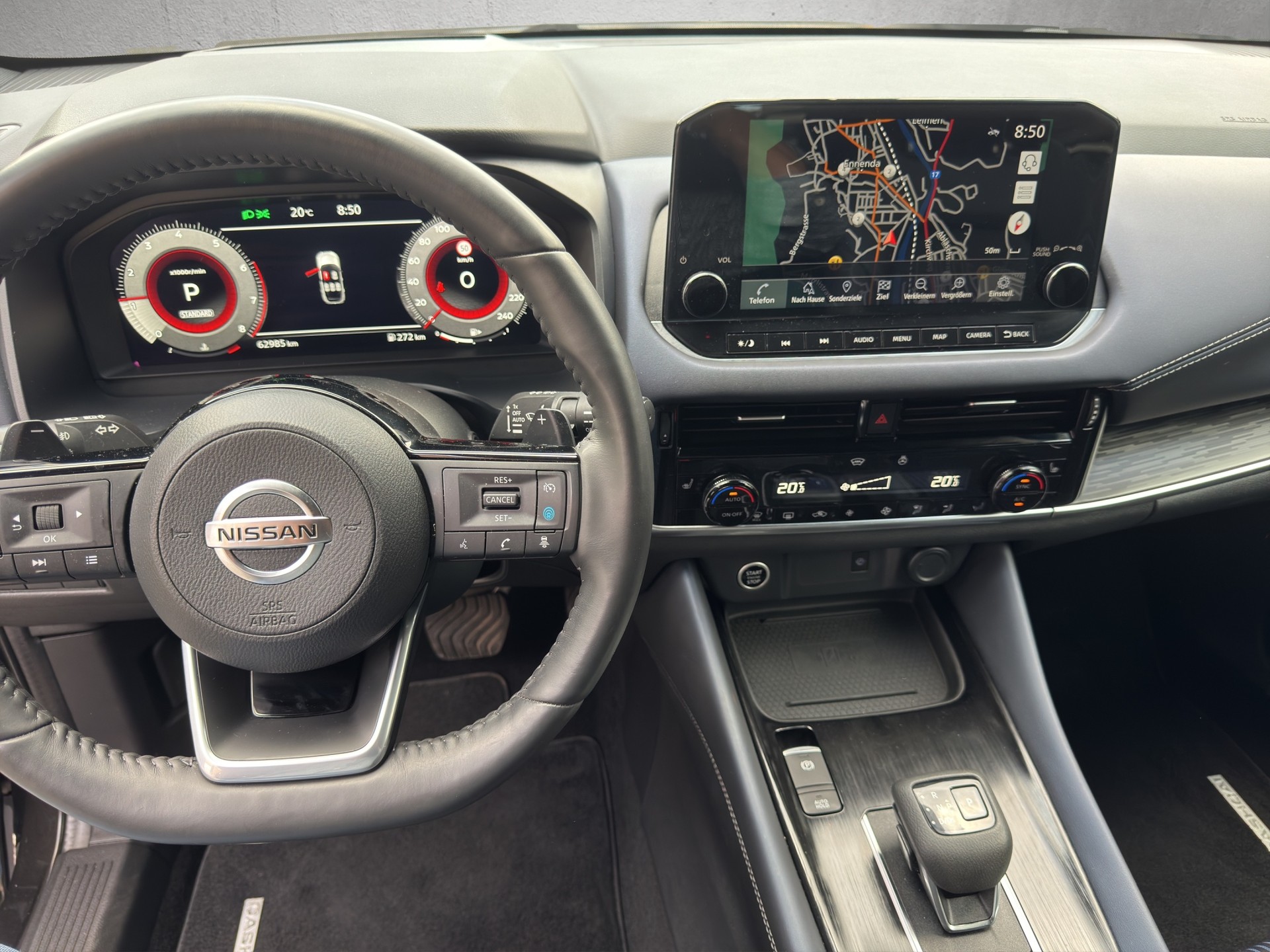 NISSAN Qashqai 1.3MHEV Tekna 4x4-image-12
