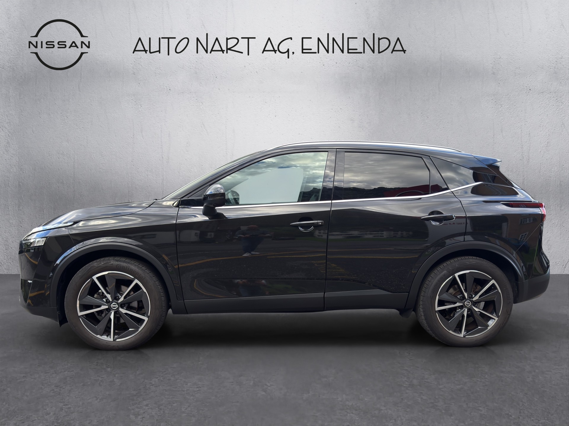 NISSAN Qashqai 1.3MHEV Tekna 4x4-showroom-element-1