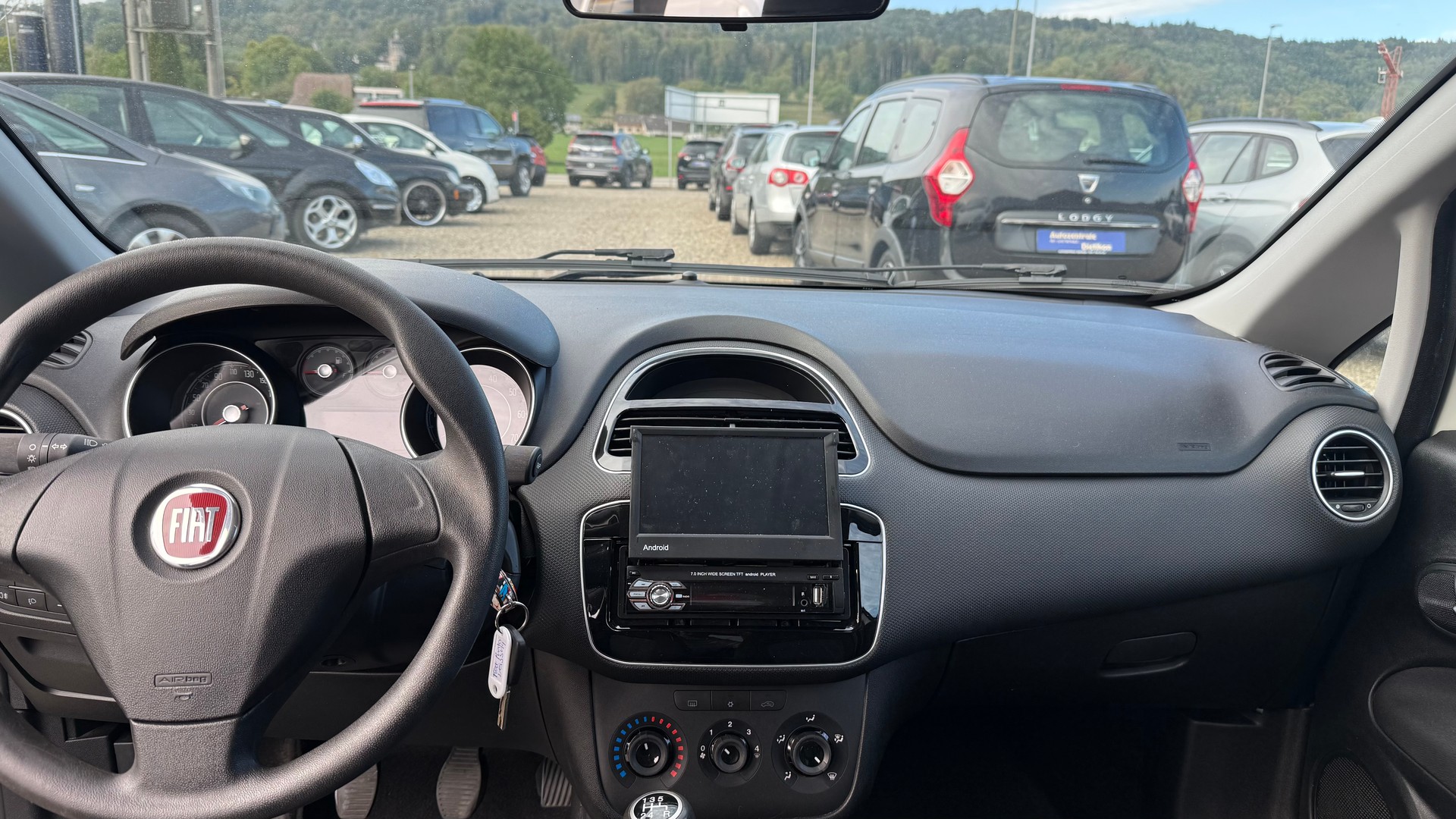 FIAT Punto 1.4 Pop Star-showroom-element-3