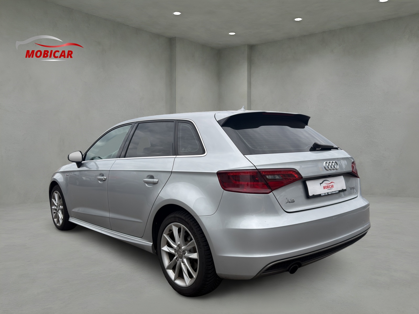 AUDI A3 Sportback 1.2 TFSI Attraction-showroom-element-2