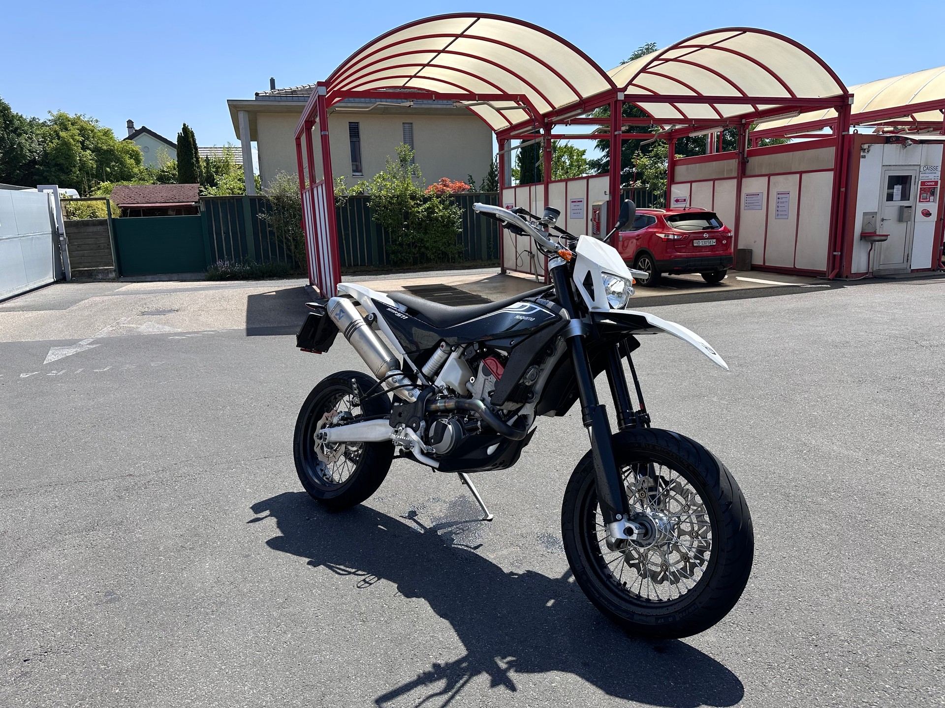 HUSQVARNA 511 SM R-image-0