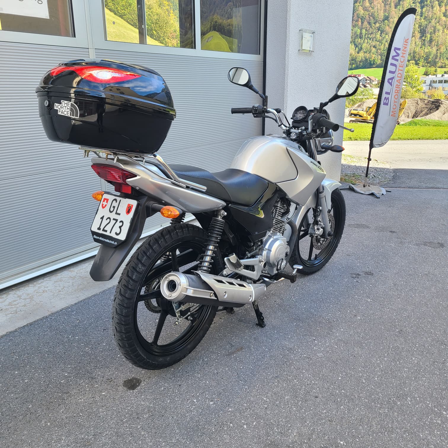 YAMAHA YBR 125-image-2