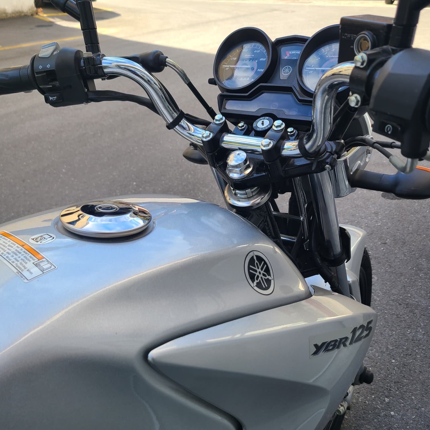 YAMAHA YBR 125-image-6